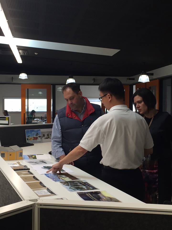 Victorian Minister for Innovation visits iBuild